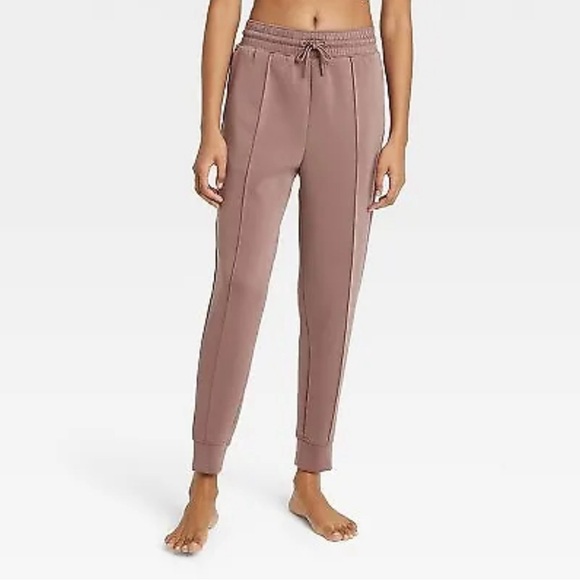 NWOT - All Motion Sandwash Joggers - Picture 3 of 6